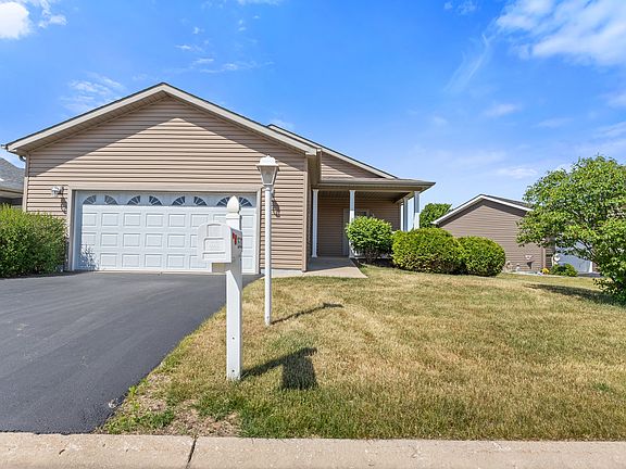 2nd image of 1532 Meadow View Ln