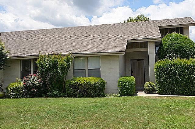 2nd image of 5120 Ledgestone Dr