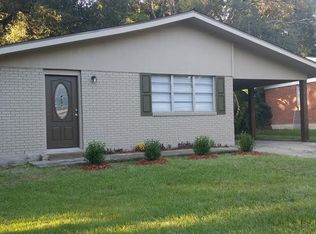 121 Homas Rd, Lafayette, LA 70501