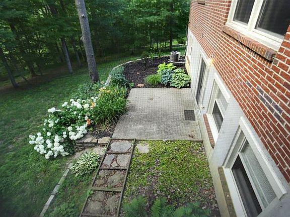 5th image of 7007 Shadetree Ct