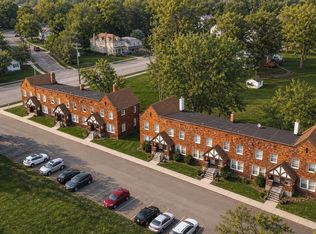 25 Maynard Ct, Pontiac, MI 48342