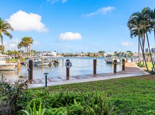 951 Spanish Cir APT 144, Delray Beach, FL 33483