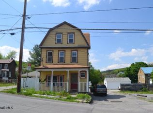 1810 20th Ave, Altoona, PA 16601