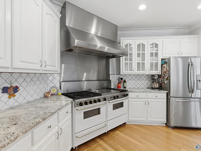 2704 Hampton Cove Way SE — Photo 28