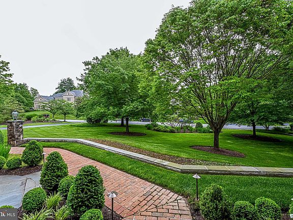4th image of 1064 Great Passage Blvd