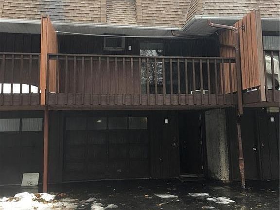 3rd image of 232 Monce Road #2