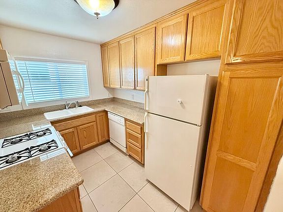 5th image of 145 Prospect Ave APT 2