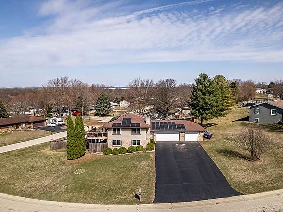 3rd image of 5280 Sunbird Dr