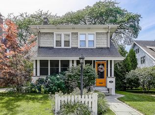 1757 N 83rd St, Wauwatosa, WI 53213