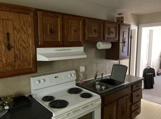 17 Roosevelt Ave #2, Mystic, CT 06355