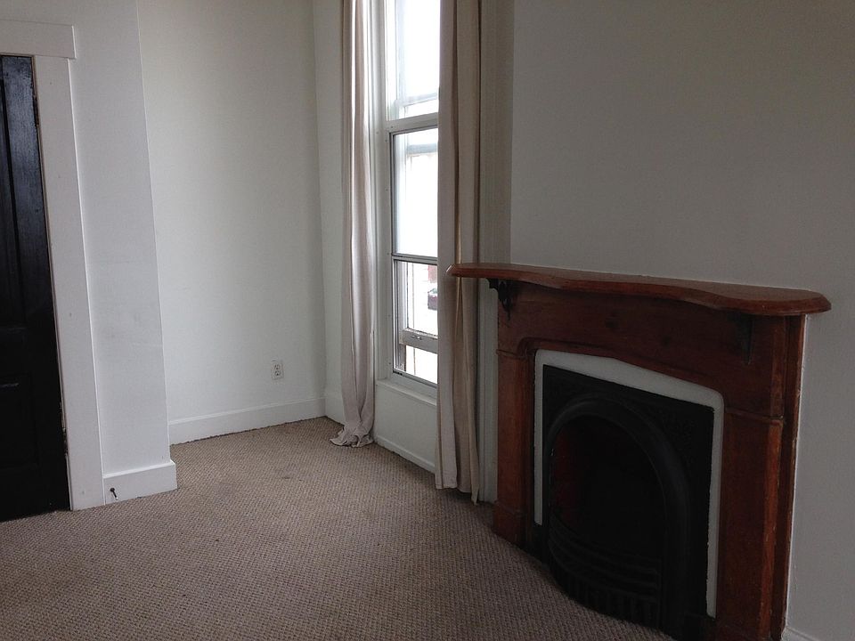 2nd image of 101 E Main St APT A