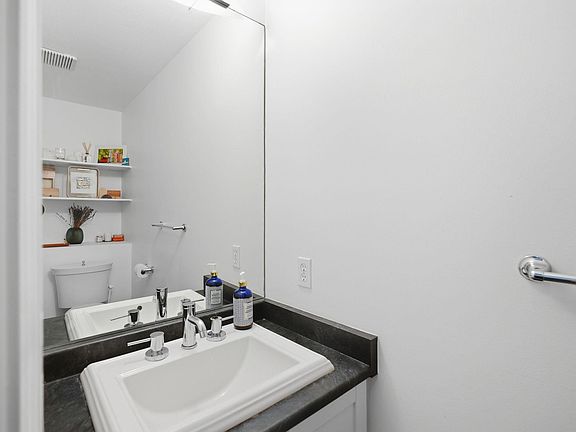 3rd image of 2510 W 4th Ave