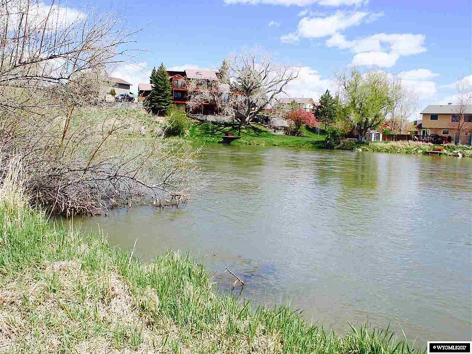 1st image of 5977 River Park Dr
