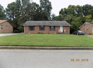 362 Ryder Ave, Clarksville, TN 37042