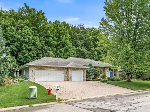 400 Creek Side Dr SE, Saint Michael, MN 55376