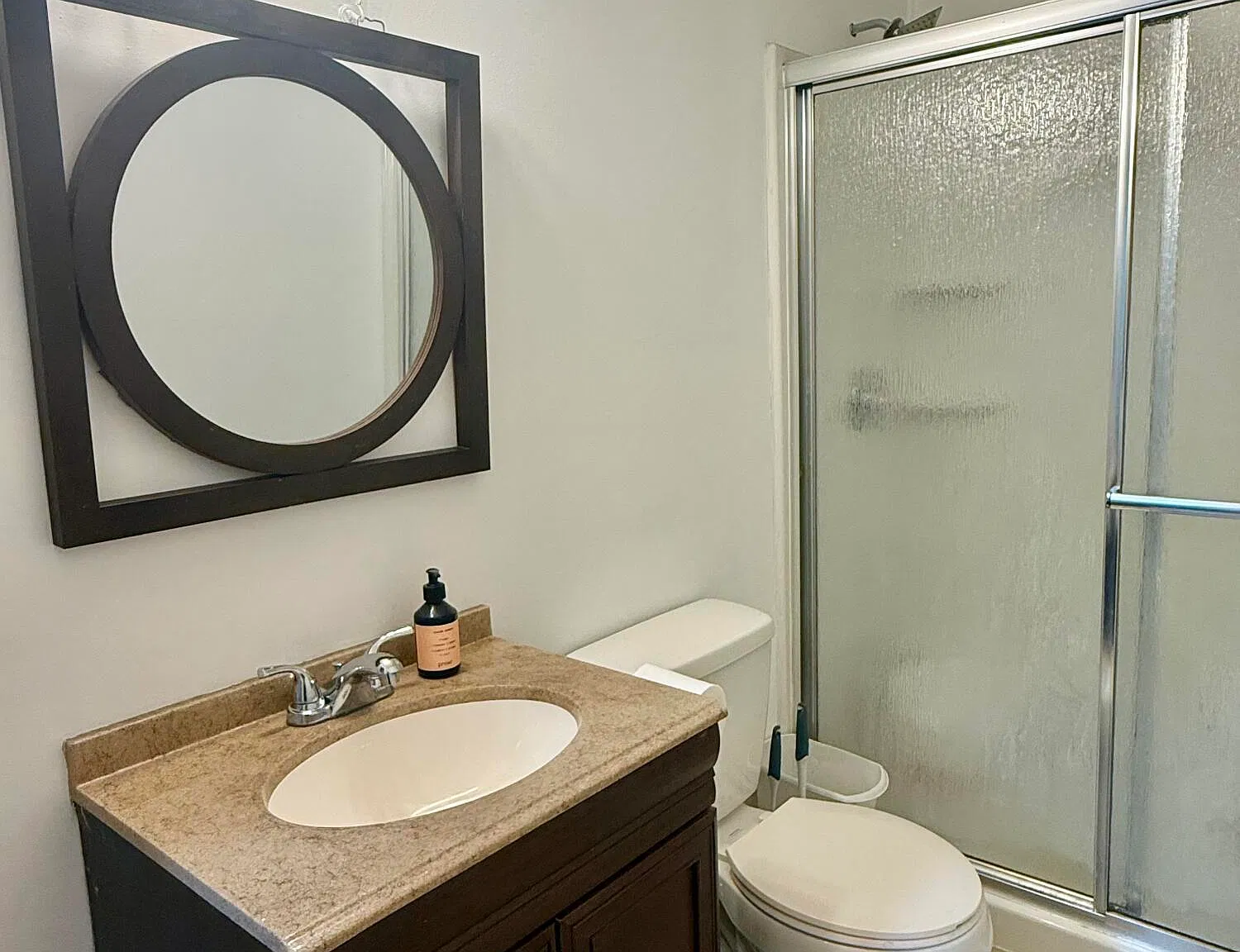 4 bed, 2.0 bath, 1480 sqft, $2,200 — Photo 4