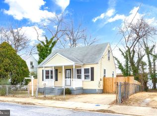 5904 K St, Capitol Heights, MD 20743