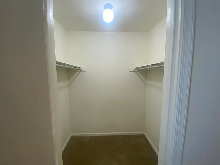 Princeton Circle West Apartments — Photo 51