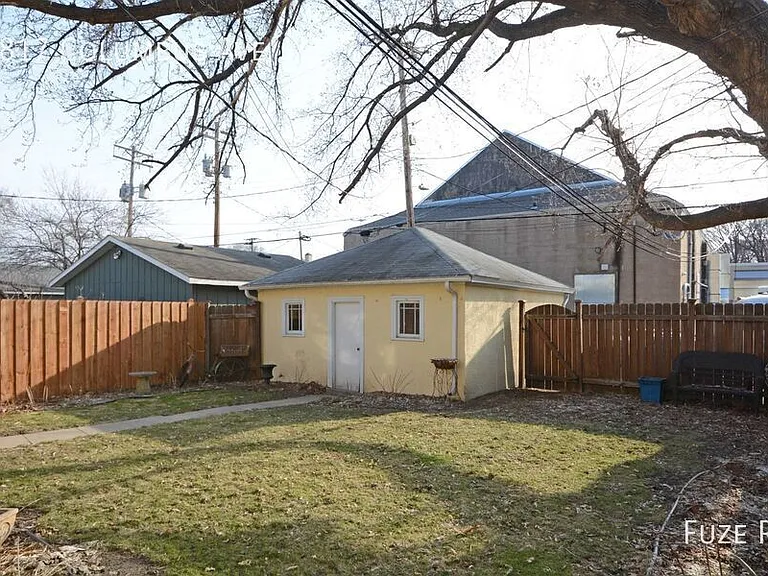 4817 Columbus Ave — Photo 11
