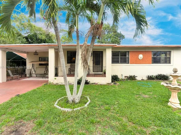 2915 NW 169th Ter, Miami Gardens, FL 33056