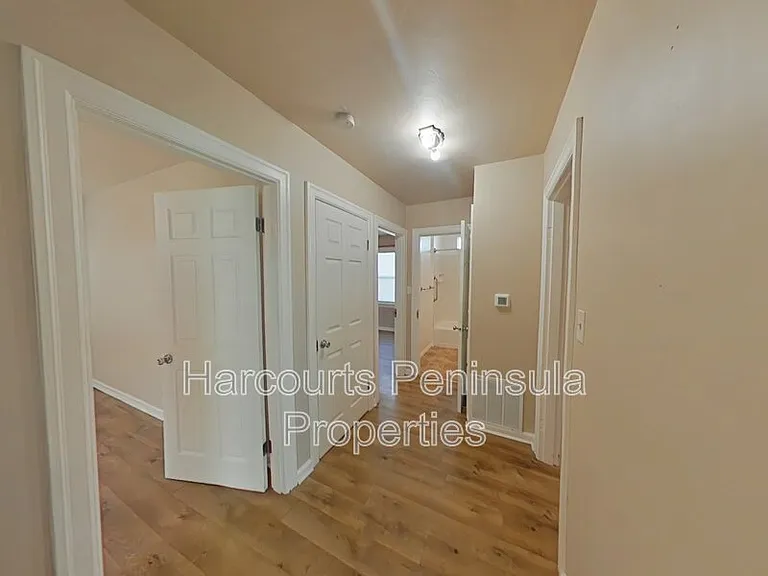 1011 Rainier Ave — Photo 21