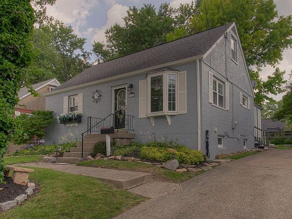 2nd image of 3768 Nightingale Dr