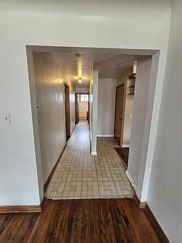 360 E Auburndale Ave Photo 1