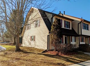 33 Summer Set Dr, Montgomery, NY 12549