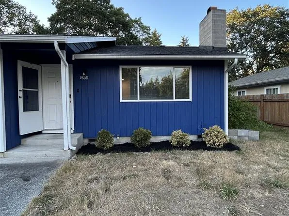 9809 N Gate Rd SW, Lakewood, WA 98498