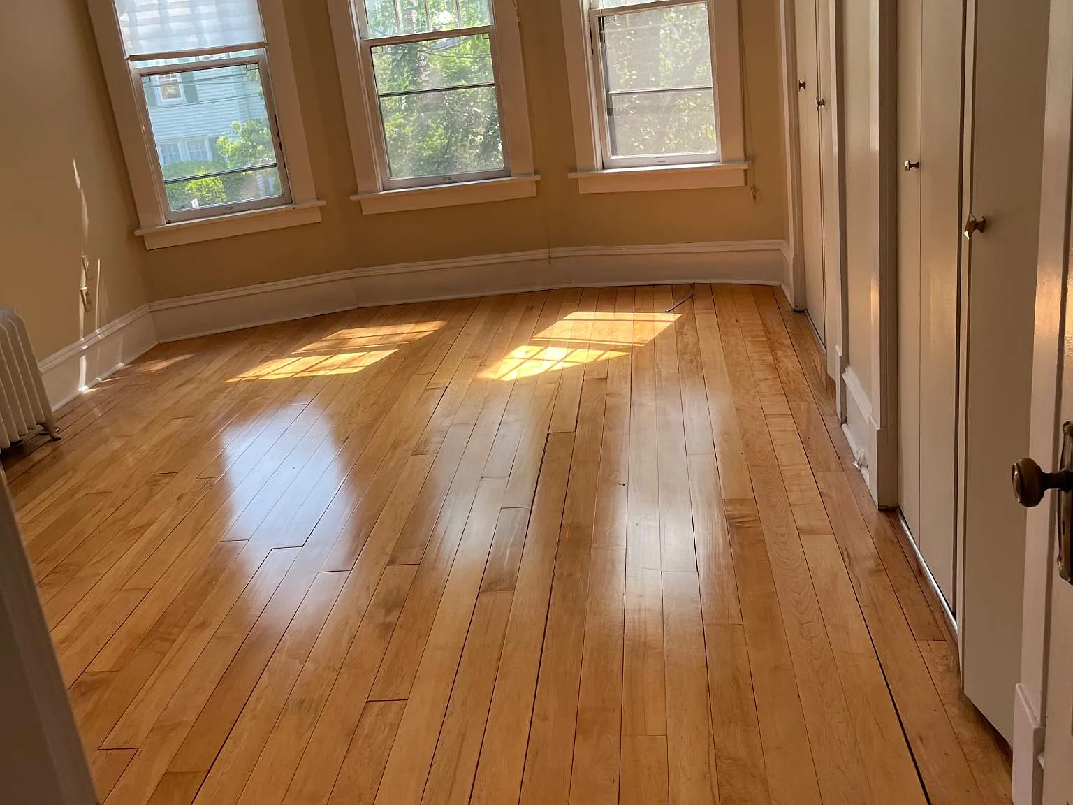 11 N Willard St — Photo 1