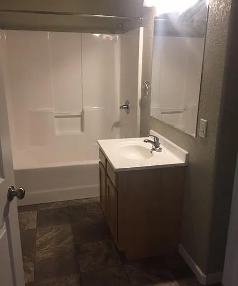 Parkview Townhomes — Photo 8
