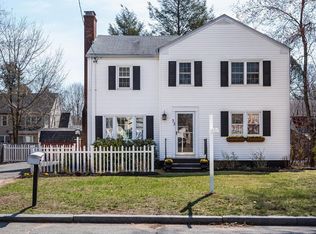 33 Inglewood Ave, Springfield, MA 01119