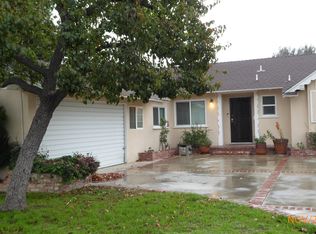 20952 Blythe St, Canoga Park, CA 91304