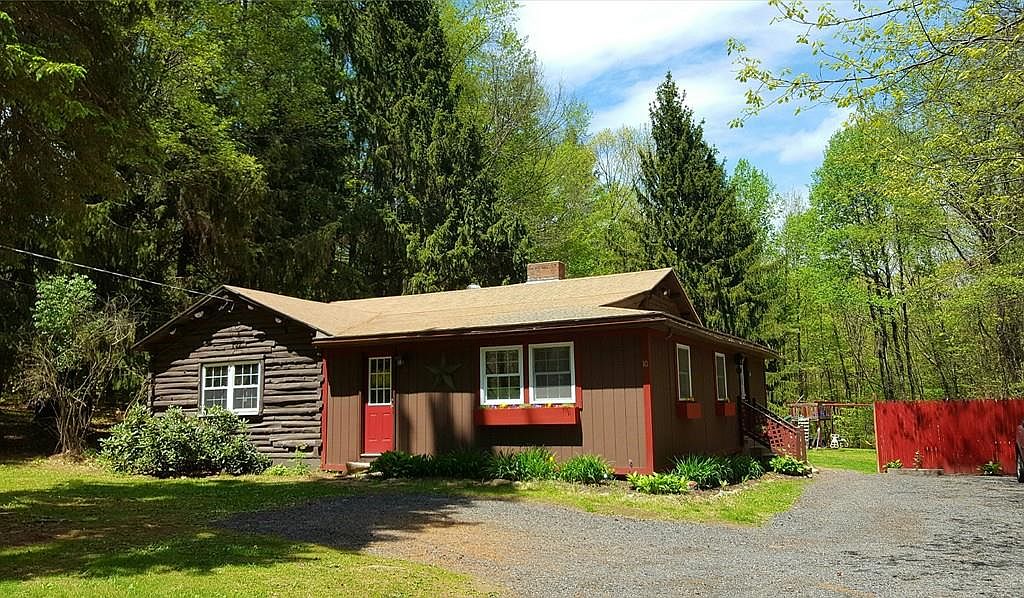 10 Lake Mattawa Rd, Orange, MA 01364 Zillow