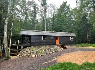 26950 & 26881 E Grosse Point Shrs, Hancock, MI 49930
