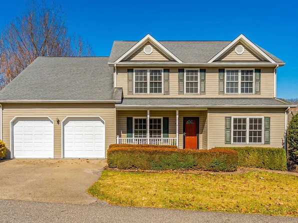 412 Vista Rdg, Radford, VA 24141