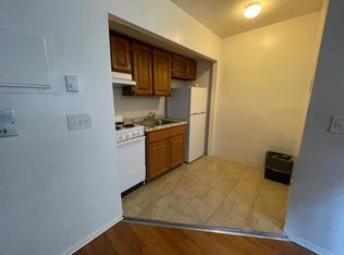 28 Cranford St #7A, Staten Island, NY 10308