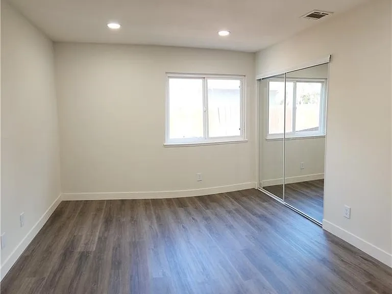 10160 Medallion Pl — Photo 21