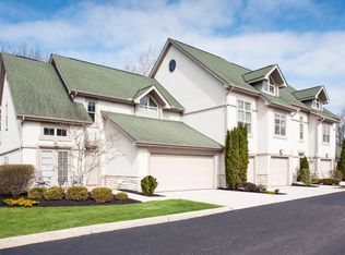 550 Gayle Dr, Gahanna, OH 43230