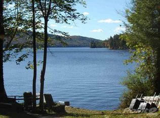 4 Hopkins Way, Schroon Lake, NY 12870
