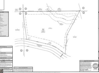 568 Pumpkinvine Rd, Acworth, GA 30101