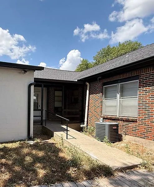 1 bed, 700 sqft, $725 — Photo 2