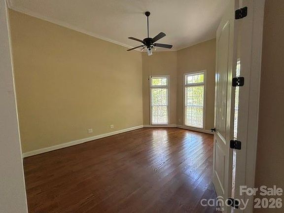 5th image of 138 Churchill Dr