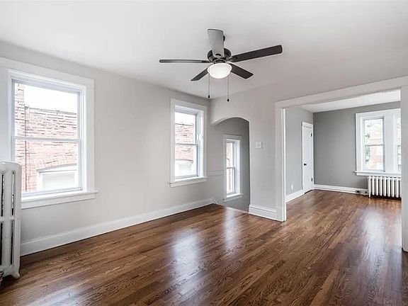 4th image of 3922 McDonald Ave #A