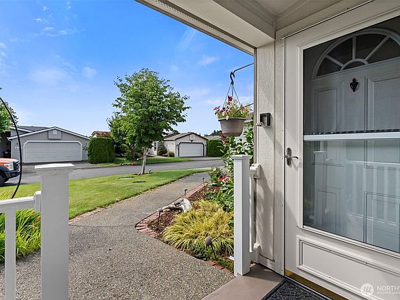 4th image of 1924 Cranberry Lane SE #78