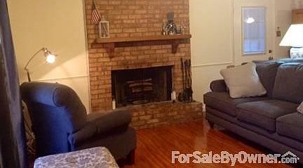 2nd image of 206 Douglas Dr