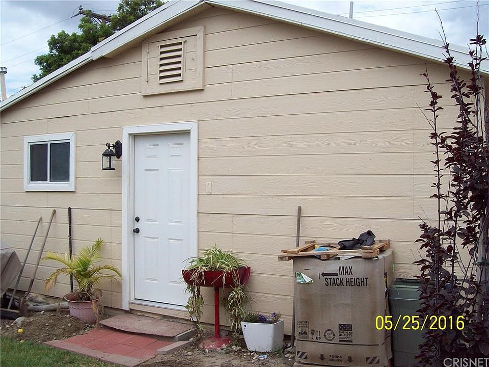 1st image of 530 River St