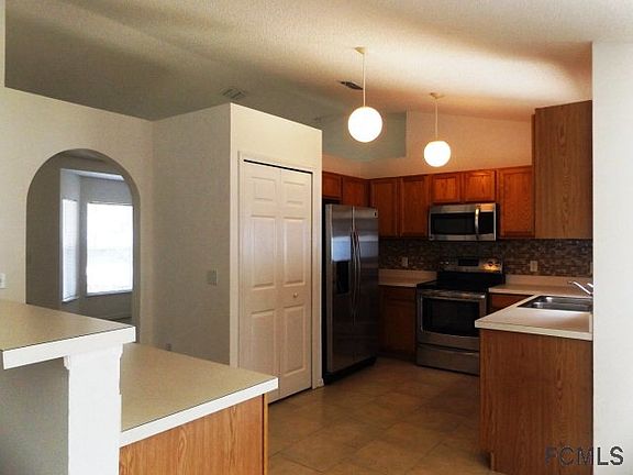 2nd image of 20 Porter Ln