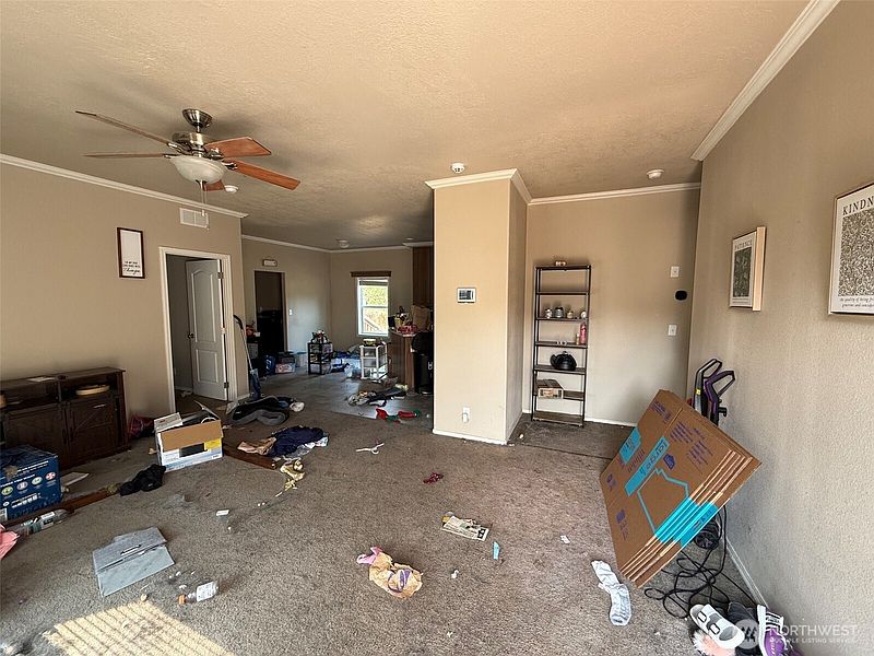 3rd image of 24910 51st Avenue E