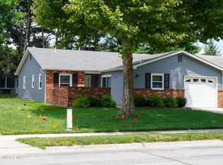 8 Garland Dr, Brick, NJ 08723